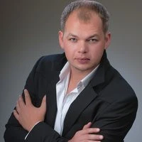 Алексей Брянцев - На растоянии любви